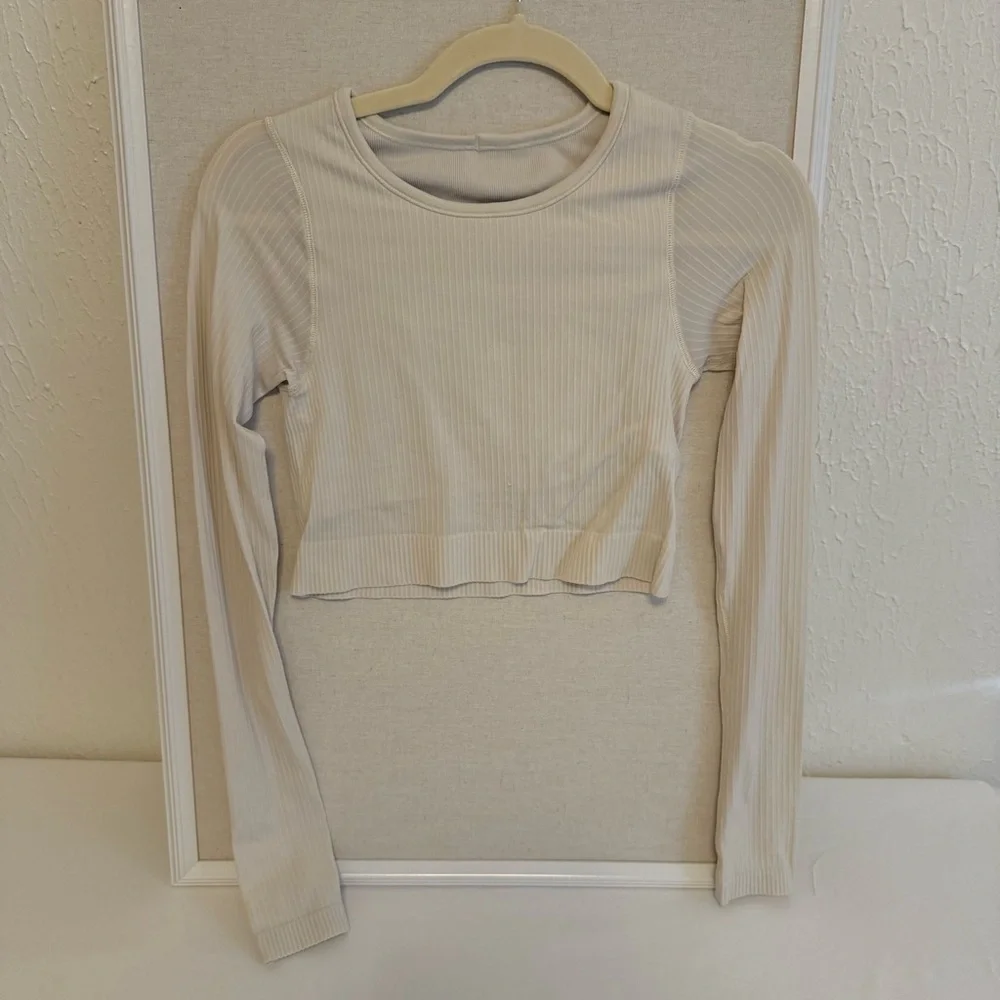 Lululemon Ebb to Street Long Sleeve white opal